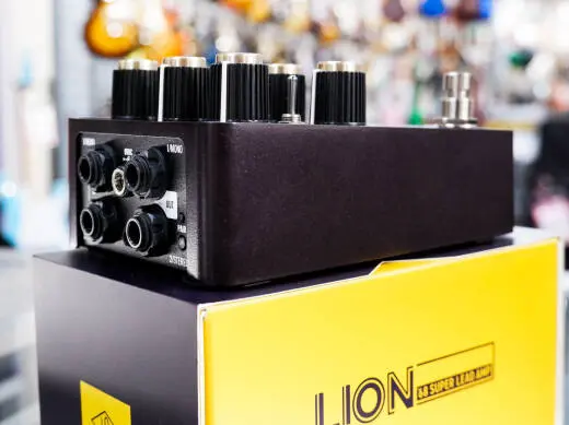 Universal Audio - UAFX Lion '68 Super Lead Amp Pedal 2